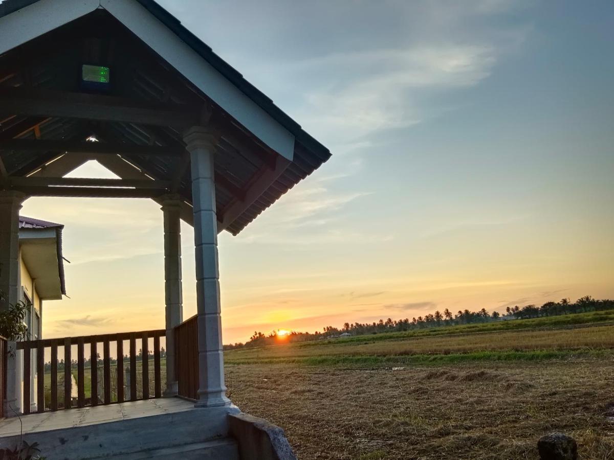 Kurau Inn Farmstay Kuala Kurau Exteriér fotografie